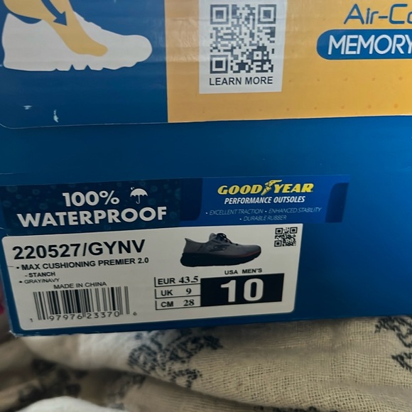 Skechers Men’s Max Cushioning Premier 2.0 💯 Waterproof Stanch Sneaker Size 10 🆕 - Picture 9 of 12